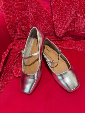 torrid Metallic Silver Mary Jane Flats